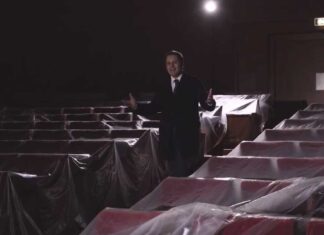 #IoApro, Armando Siri (Lega) al Teatro degli Arcinboldi: “Tessuto produttivo allo stremo”