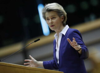 Ursula von der Leyen contro le Big Tech: “Si ostacoli lo strapotere dei social” Ursula Von Der Leyen