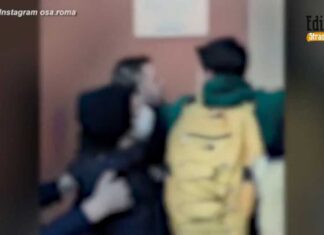 Scuola, occupato liceo Kant di Roma. Tafferugli tra studenti e polizia