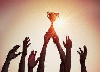 Lo Yogi Sennar Karu: “Non è sufficiente solo l’intelligenza per avere successo”