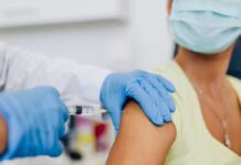 Vaccino anti-Covid, riflettere non significa essere no-vax vaccini