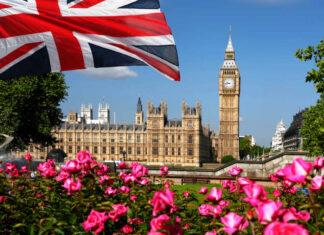 Covid, nel Regno Unito è la “primavera delle riaperture”. Ecco cosa succede regno unito riaperture covid