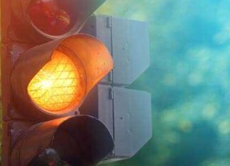 Covid, presto la Lombardia passerà in zona arancione