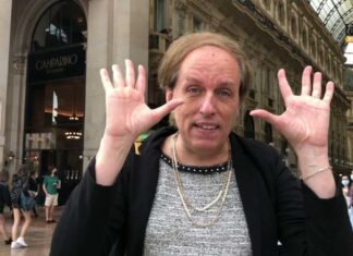 “Non sono Crossdresser, sono me stesso”. Intervista a Stefano Ferri – VIDEO