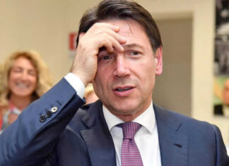 M5S: mediazione fallita, Conte perde la pazienza, si va verso la scissione Giuseppe Conte