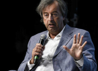 Covid, Burioni shock: “Non vaccinati come sorci”. Ed è polemica Roberto Burioni