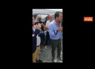 Salvini: “Con Ddl Zan vogliono insegnare ai bambini che siamo tutti fluidi”