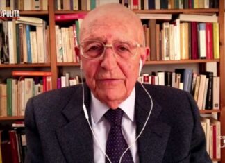 Sabino Cassese: “Non è possibile escludere i non vaccinati dalle cure”