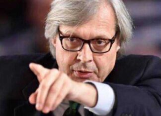 Vittorio Sgarbi: “Super Green Pass: Discriminazioni da Stato totalitario. Fanno pena.”