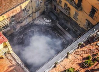 Incendio all’alba, distrutto il teatro Sannazaro: Napoli perde un simbolo