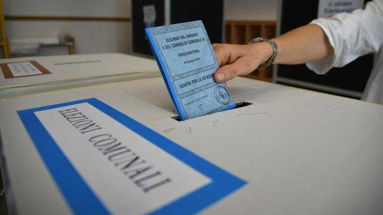 Youtrend, su 118 comuni 50 a sinistra, 40 a destra, 28 ai civici